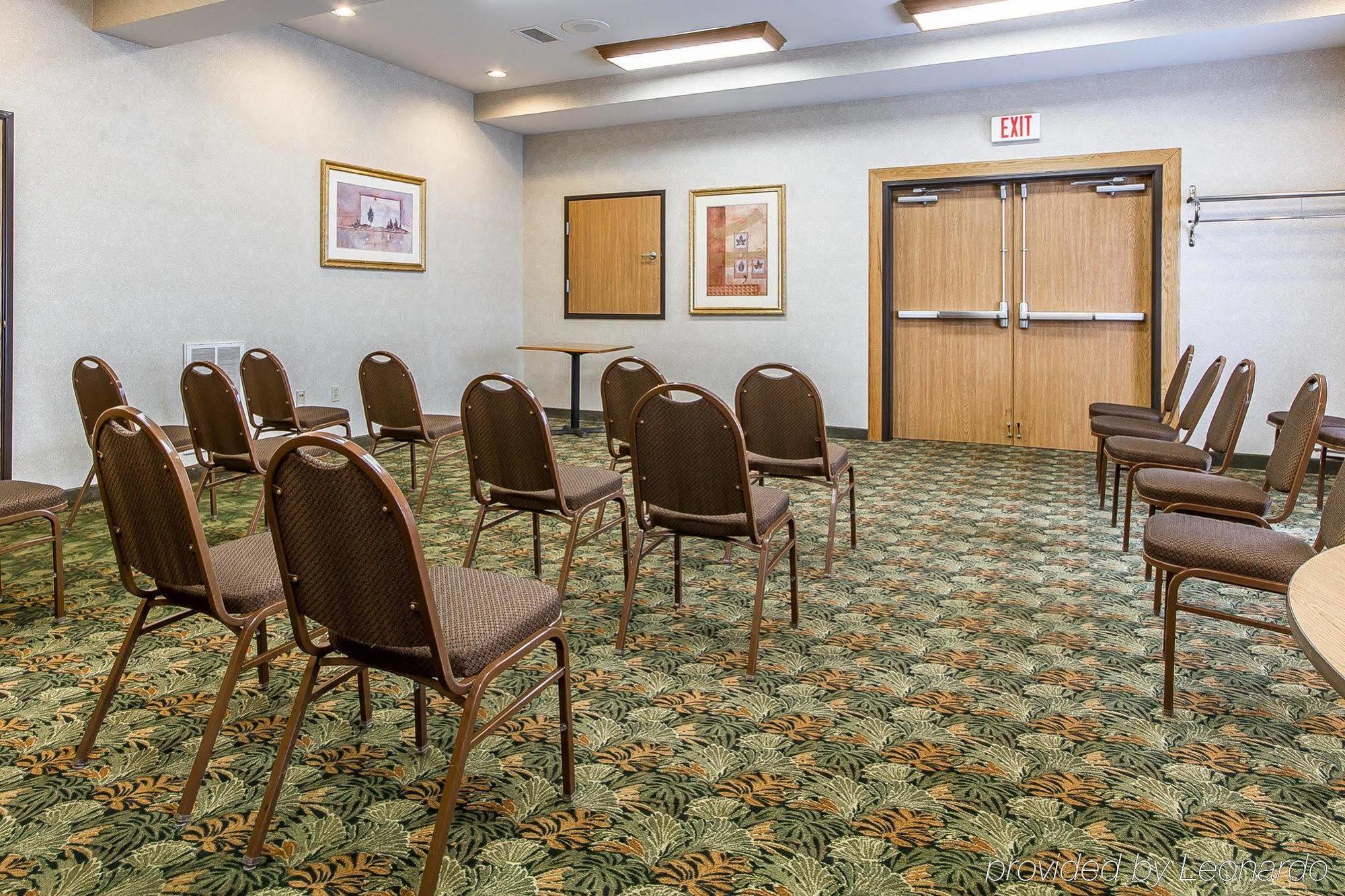 Quality Inn & Suites Lodi I-90 Exterior photo
